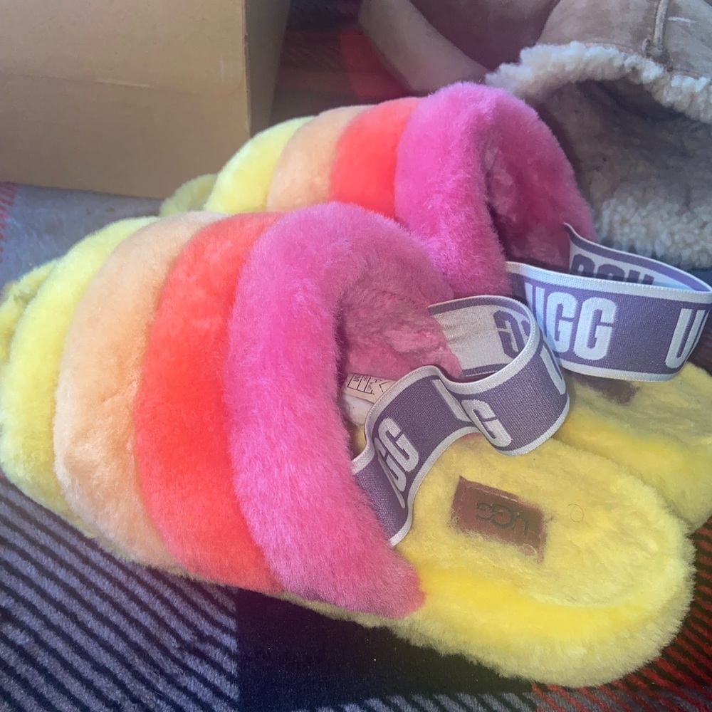 Ugg slippers size 8